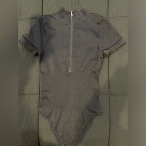 NWOT OQQ Black Zipper Bodysuit
